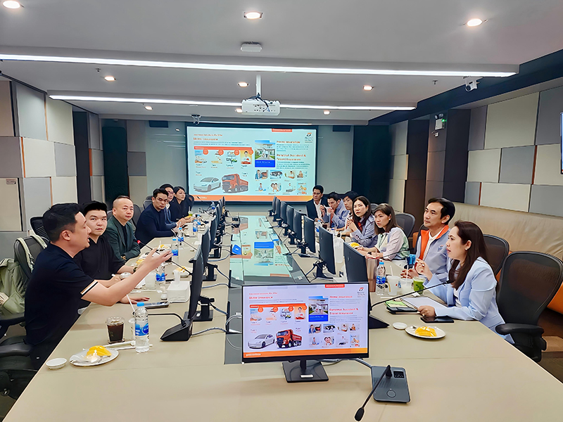 Wisdom paid a return visit to thanachart insurance company to deepen cooperation and seek a new chapter